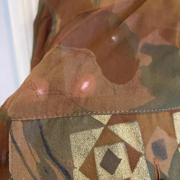 Escada Women Vintage 80s/90s Silk Button Up Blouse - Picture 5 of 9